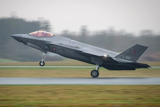 В Данию прибыла вторая партия истребителей F-35A «Лайтнинг-2»