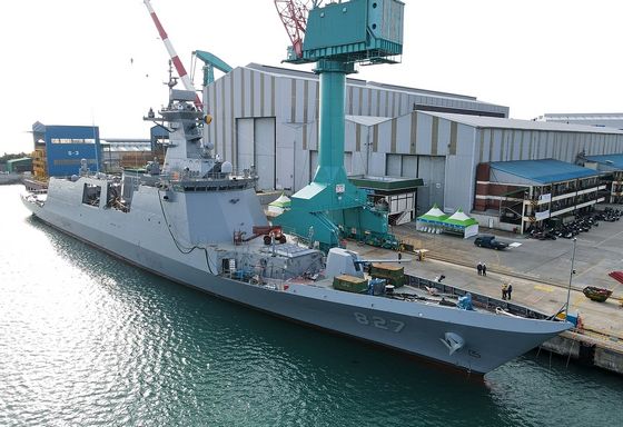 ВМС Республики Корея передан последний фрегат FFX-2