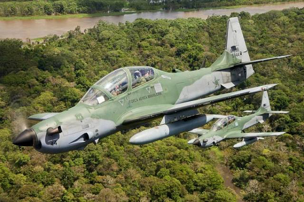 ВВС Эквадора намерены восстановить парк самолетов EMB-314 «Супер Тукано»