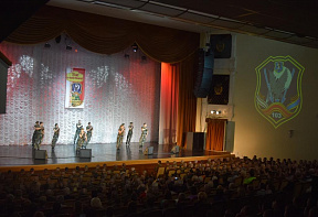 В Витебске состоялся праздничный концерт в честь гвардейцев-десантников 