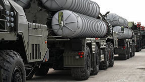 В Астраханской области провели боевые пуски ракет С-400