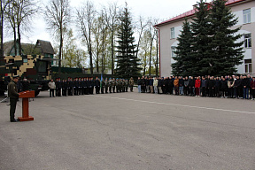 Торжественная церемония отправки призывников в Вооруженные Силы состоялась в военном комиссариате Витебской области