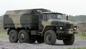 В соединения общевойсковой армии ВВО поступила партия новых автомобилей повышенной проходимости Урал-4320