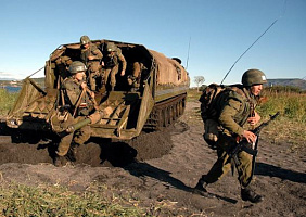 Масштабные учения морской пехоты начались на Камчатке 
