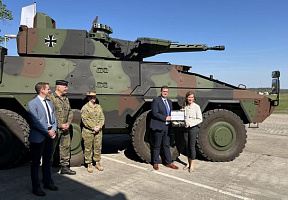 Rheinmetall передал ВС Германии первую ББМ «Боксер» с тяжелым вооружением