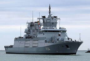 ВМС Германии приняли на вооружение третий фрегат проекта F125