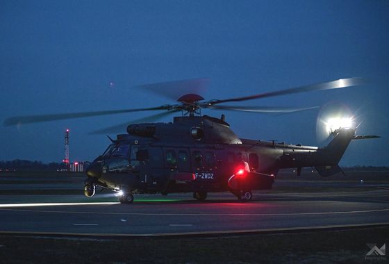 ВС Венгрии получили третью пару вертолетов H-225M «Каракал»