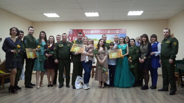 В Северо-Западном оперативном командовании выбрали лучшую молодую семью