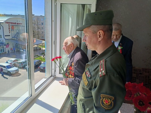 С наступающим Днем Победы!