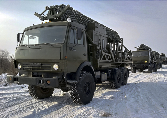 Порядка десятка новейших аппаратных связи получили военнослужащие ВВО в Приморье