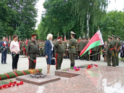  Чтобы новые поколения жили в мире и согласии
