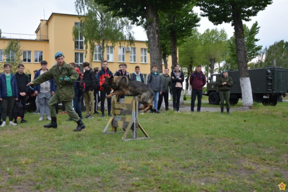 Открытие спортивно-патриотического лагеря на базе 38 одшбр