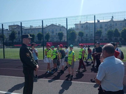 В гостях у суворовцев