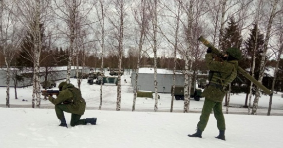 Обстановка — учебная, задачи — боевые