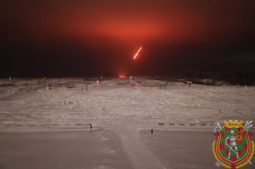 Гвардейцы выполнили упражнения стрельб в ночное время