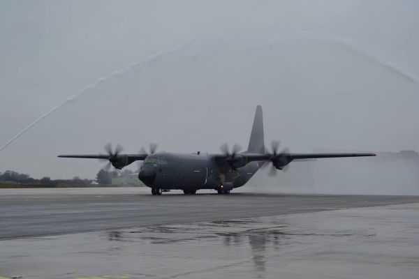 Lockheed Martin и MilDef совместно предложат ВВС Швеции самолет ВТА C-130J-30 «Супер Геркулес»