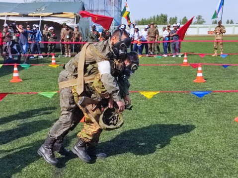 Болеем за наших!