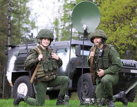 12-я школа подготовки специалистов связи 72 ОУЦ — 23 года надёжности и профессионализма