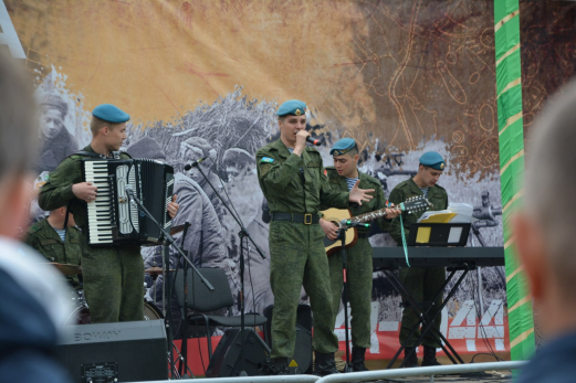 «Один день из жизни партизанского отряда»