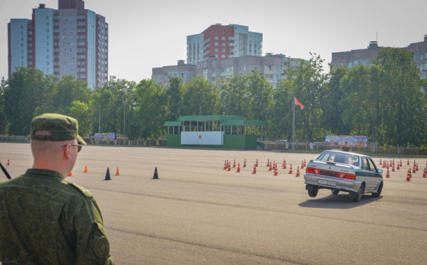 В духе состязательности