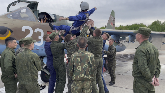 Первые полеты