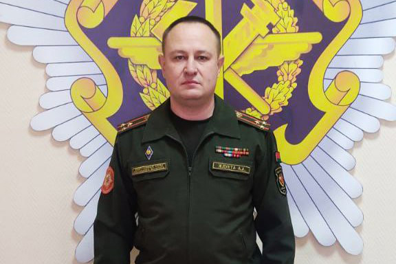 В Борисове офицер спас мужчину во время пожара