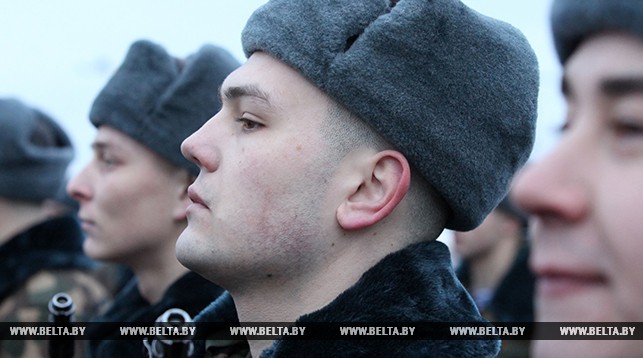 Около 13 тыс. новобранцев планируется отправить в войска в нынешний призыв