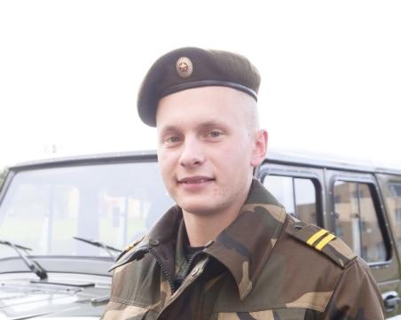 «Стану для брата примером»