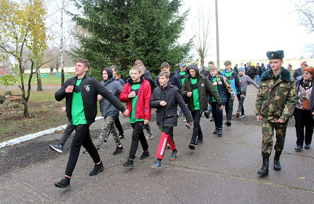 На базе 147 зрп прошла военно-патриотическая игра «Зарница» — ВАЯР
