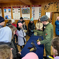 Воспитывать патриотов