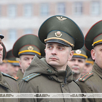 На плацу Минской военной комендатуры продолжается подготовка к военному параду