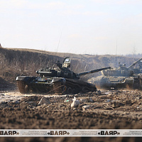 С военнослужащими 120 омбр прошли занятия по вождению Т-72Б