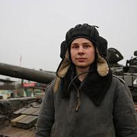 Девиз танкиста — каждый выстрел в цель!