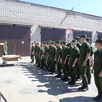 Лейтенанты становятся в строй