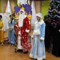 Ёлки наряжаются – чудеса случаются