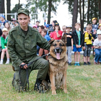 Школьники в гостях у военных инженеров