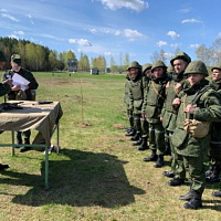 Занятия по огневой подготовке с военнослужащими нового пополнения