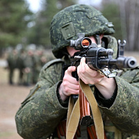 В воинских частях и соединениях продолжаются мероприятия боевой подготовки