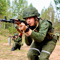 В войсках и соединениях продолжаются мероприятия боевой подготовки