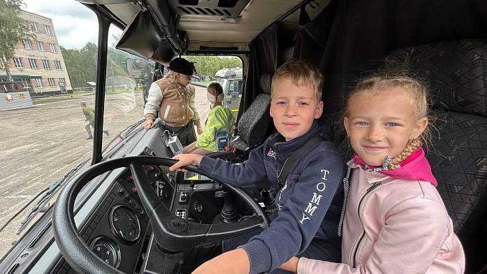 Воспитанники детского сада посетили 48 об РЭБ 