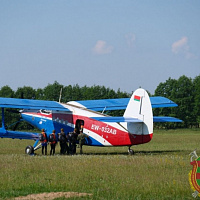 С неба — на воду!