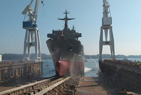 На верфи Navantia спущен на воду второй транспорт снабжения для ВМС Австралии