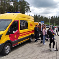 «Ура, каникулы!»