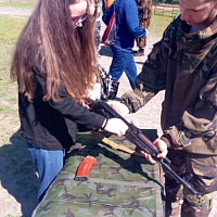 Военнослужащие ССО организовали праздник для школьников  