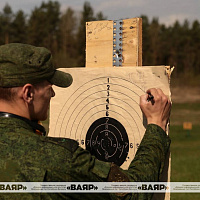 Тренировки по стрельбе из пистолета Макарова и автомата Калашникова