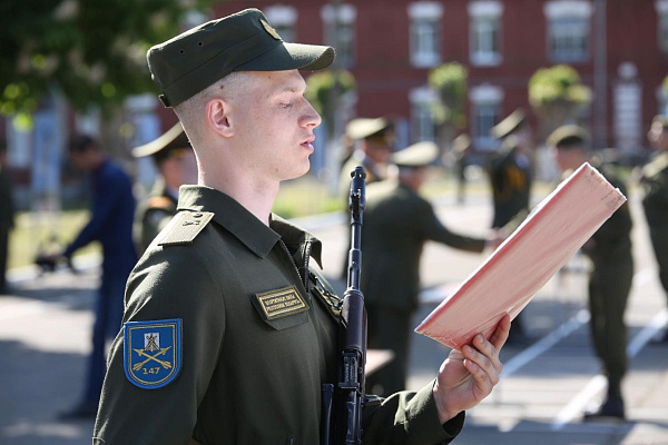Зенитчики приняли Военную присягу