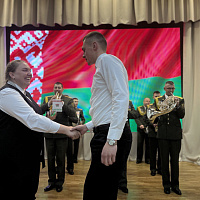 Торжественное вручение удостоверений молодежного отряда охраны правопорядка