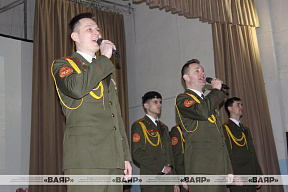 Артисты в погонах выступили с концертами в воинских частях ЗОК