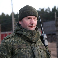 У гвардейцев — ночной марш