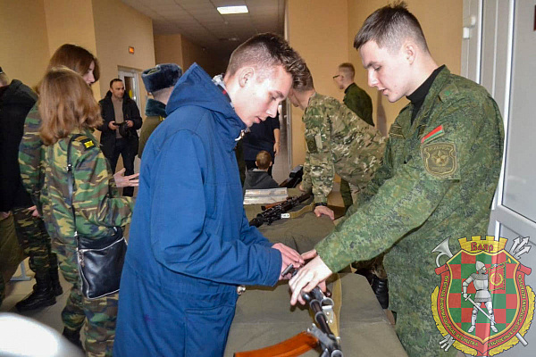 В гости к курсантам